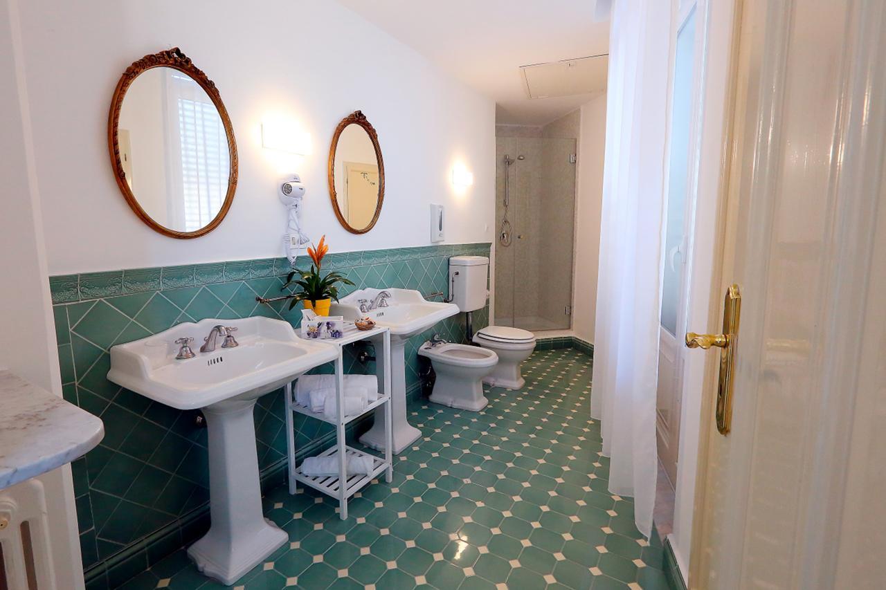 Palazzo Napolitano Bed & Breakfast Palermo Eksteriør bilde